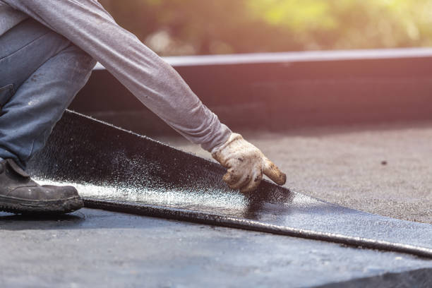 Professional Vapor Barrier Installation technician working in Woodland, WA